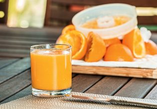 Βραζιλία: Ο κορυφαίος προμηθευτής χυμού πορτοκαλιού έχει τη χειρότερη σοδειά εδώ και 36 χρόνια