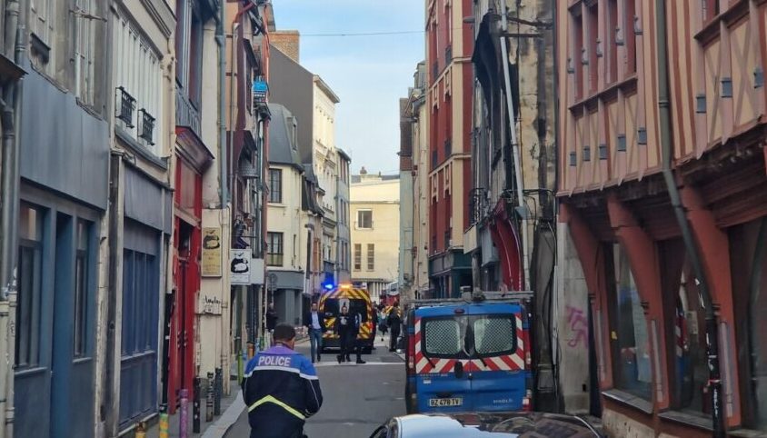 Γαλλία: «Εξουδετερώθηκε» ένοπλος που επιχείρησε να πυρπολήσει συναγωγή