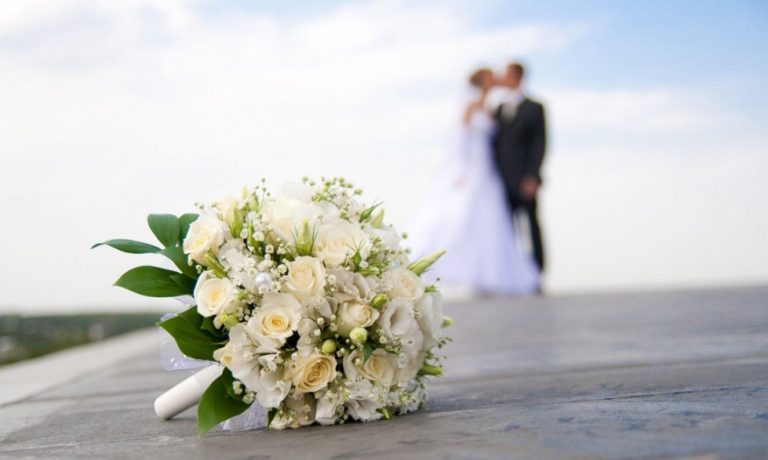 Κρήτη: 62χρονος παραλίγο να πνιγεί από φαγητό σε γαμήλιο γλέντι