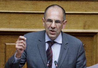 Γεραπετρίτης σε Σιλιάνοφσκα: «Απαιτούμε συμμόρφωση στη Συμφωνία των Πρεσπών»