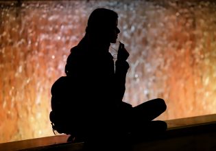 Στα ύψη η ανεργία των γυναικών στην Ελλάδα – Διπλάσιο ποσοστό από το μ.ο. της ΕΕ