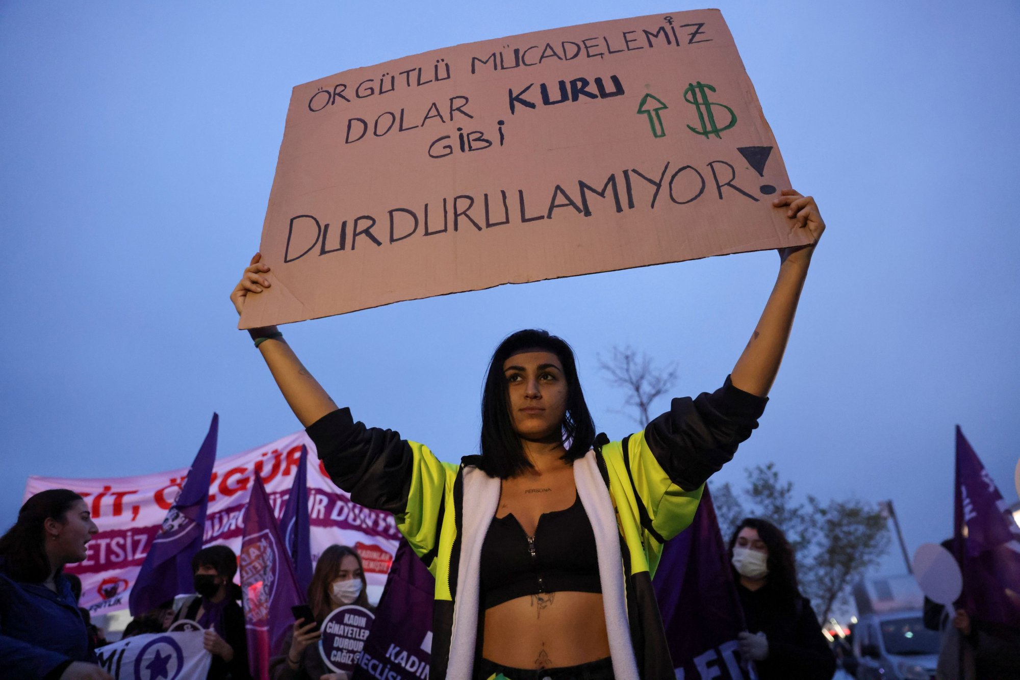 Γιατί οι νόμοι δεν μείωσαν τις γυναικοκτονίες – Τι αποκαλύπτει βρετανική έρευνα