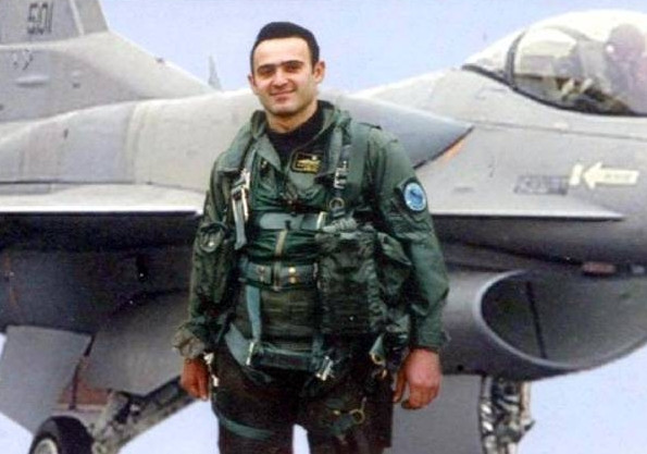 Κώστας Ηλιάκης: Η λύπη, παίνεμά του