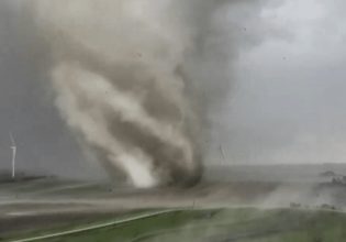 Αϊόβα: Νεκροί και τραυματίες από ανεμοστρόβιλο