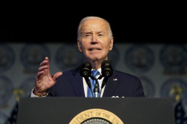 Γάζα: «Αυτό που γίνεται δεν είναι γενοκτονία», ισχυρίζεται ο Μπάιντεν στηρίζοντας το Ισραήλ