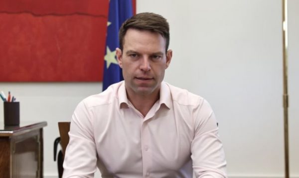 Μύδροι Κασσελάκη: Ξεκίνησε το βρόμικο παιχνίδι με την έναρξη της προεκλογικής περιόδου