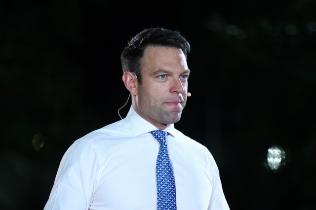 Κασσελάκης: Ανάσταση στην Κέρκυρα και μετά «υπόσχεται» σκληρό ροκ για την ακρίβεια 