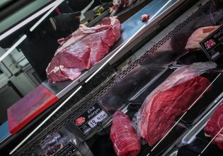 2023: Νέο ρεκόρ στις εισαγωγές κρέατος – Αιμορραγία στο εμπορικό ισοζύγιο