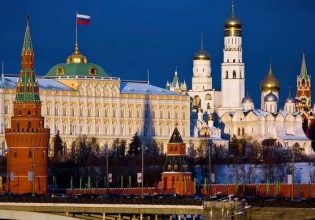 Ρωσία: «Κίνδυνος» για την ευρωπαϊκή ασφάλεια οι δηλώσεις Μακρόν και Βρετανού ΥΠΕΞ, προειδοποιεί το Κρεμλίνο