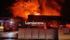 Λαμία: Κάηκαν οι εγκαταστάσεις της εταιρείας που εμπλέκεται στην υπόθεση τροφικής δηλητηρίασης μαθητών