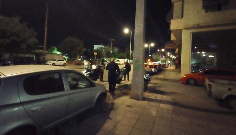 Λάρισα: Νεαρός έπεσε από το μπαλκόνι 2ου ορόφου και τραυματίστηκε σοβαρά