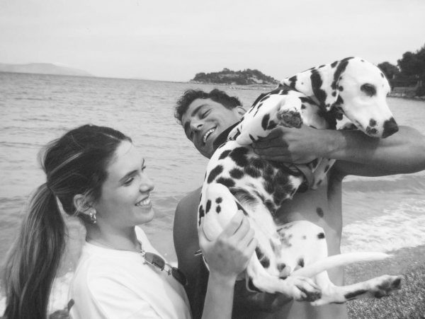 Αφροδίτη Λιάντου – Αλέξανδρος Σκουρλέτης: Οι φωτογραφίες των διακοπών τους σαν από παλιά ταινία