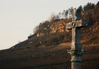 Καναδάς: Αφήνουν άταφους τους νεκρούς γιατί είναι ακριβές οι κηδείες