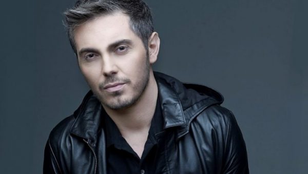 O ξεχωριστός τρόπος που ο Μιχάλης Χατζηγιάννης εύχεται «Καλή Ανάσταση»