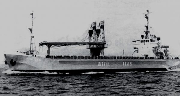 Η ιστορία του «Mini Lord» που ναυάγησε στον κόλπο των Μεγάρων – Τι συνέβη τη μοιραία νύχτα του 1976