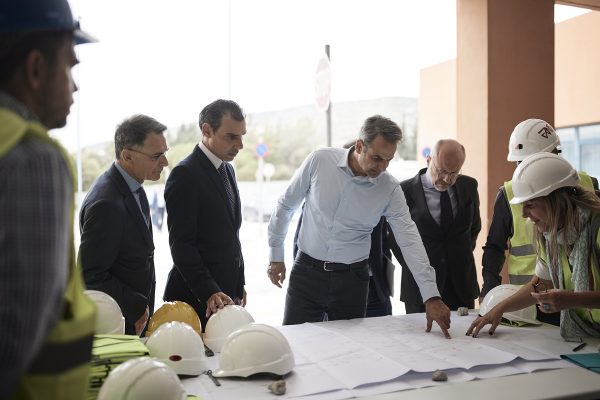 «Ριζικό εκσυγχρονισμό του ΕΣΥ» υποσχέθηκε από το «Αττικόν» ο Μητσοτάκης