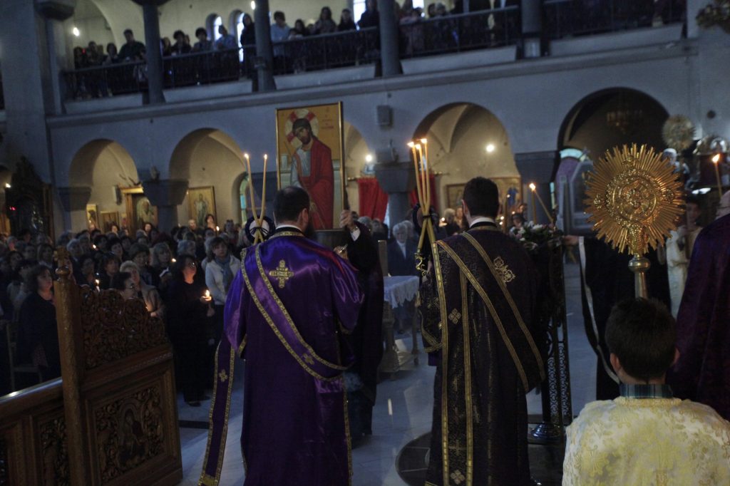 Οι «αθεόφοβοι»: Κόντρα διοίκησης ΕΡΤ και ΠΟΣΠΕΡΤ για την «Ακολουθία του Νιπτήρος»