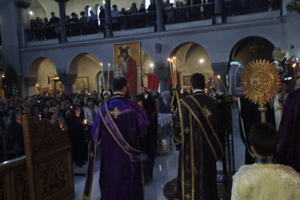 Οι «αθεόφοβοι»: Κόντρα διοίκησης ΕΡΤ και ΠΟΣΠΕΡΤ για την «Ακολουθία του Νιπτήρος»