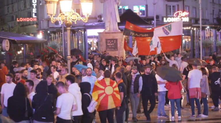 Β. Μακεδονία: Σαρωτική νίκη των αντιπάλων της Συμφωνίας των Πρεσπών - Εκλέγουν πρόεδρο και πρωθυπουργό