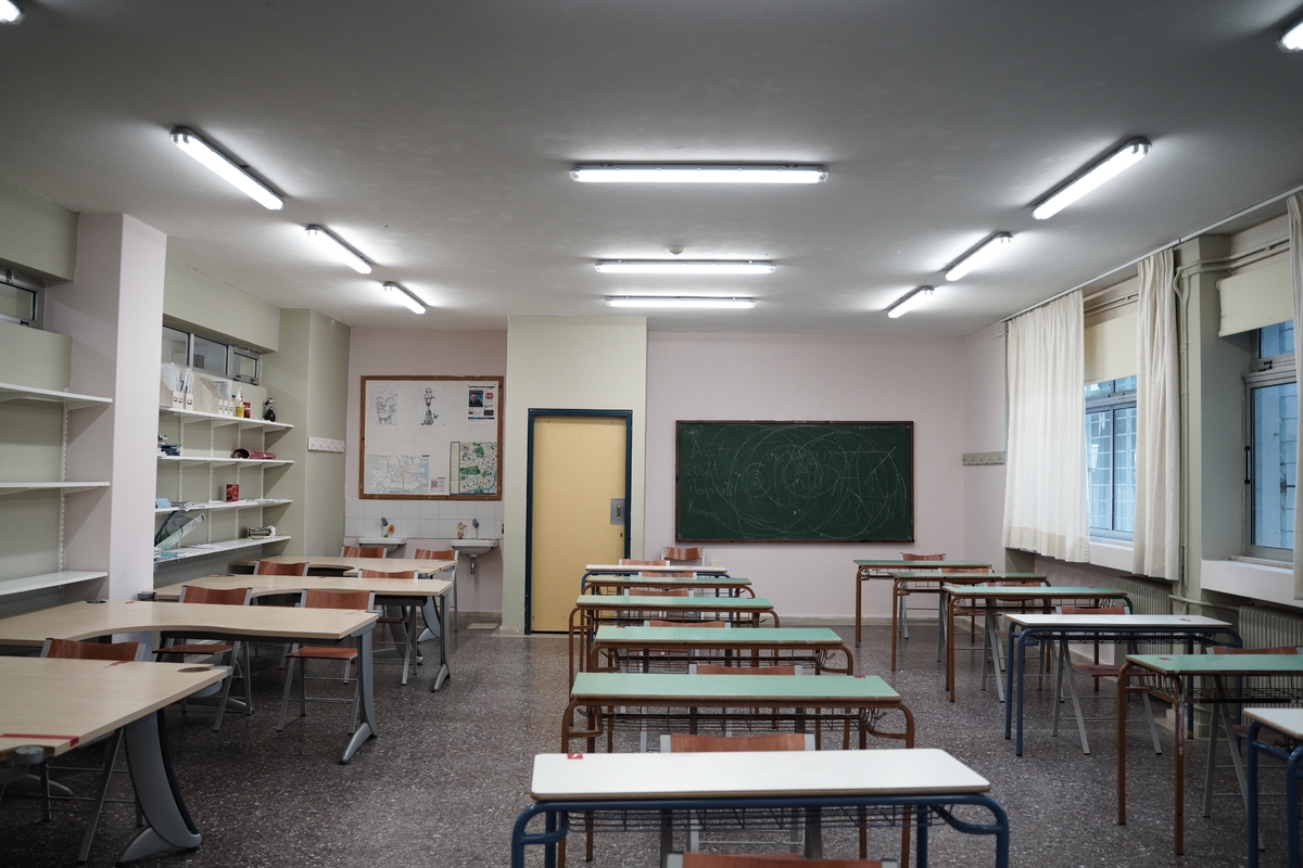 Φρίκη στην Ηλεία: Καταγγελία μαθήτριας για σεξουαλική παρενόχληση από εκπαιδευτικό