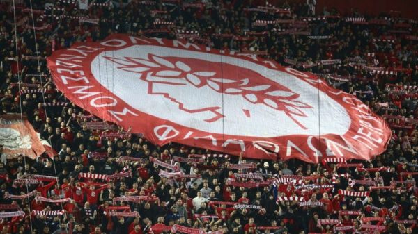 Τι σημαίνουν τα κόκκινα, μπλε και λευκά εισιτήρια στον τελικό του Conference League