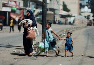 Γάζα: Περίπου 600.000 Παλαιστίνιοι έχουν εκτοπιστεί από τη Ράφα το τελευταίο δεκαήμερο