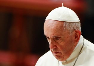 Βατικανό: «Tο κουτσομπολιό είναι γυναικεία υπόθεση» είπε ο πάπας Φραγκίσκος