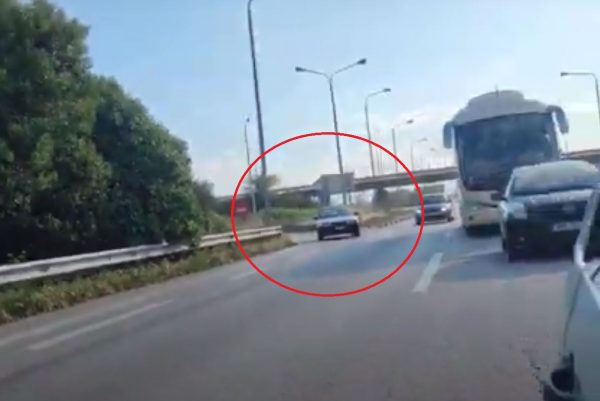 Θεσσαλονίκη: Οδηγός έκανε όπισθεν στην εθνική οδό για να αποφύγει το μποτιλιάρισμα στα Μάλγαρα