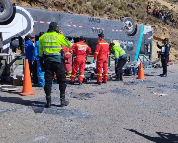 Περού: Δεκατρείς νεκροί και 18 τραυματίες από ανατροπή λεωφορείου σε επαρχιακό δρόμο