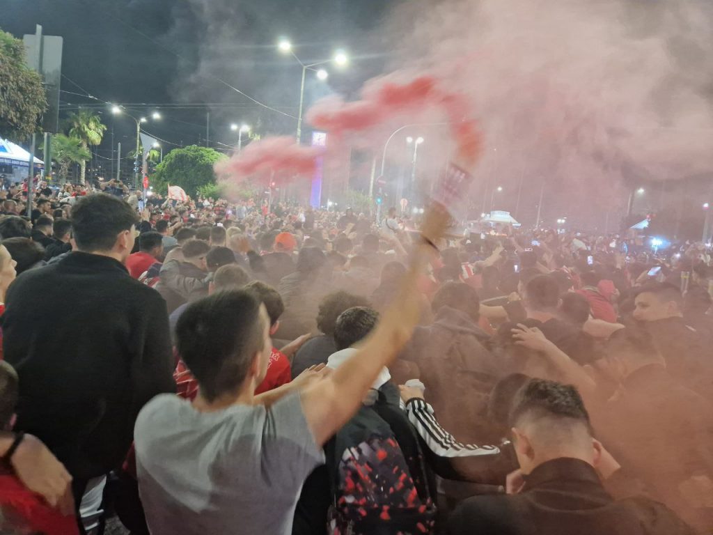 «Χωρίς μυαλό, αφού το έχασα κι αυτό…» – Νύχτα αποθέωσης για τη μεγάλη ολυμπιακή οικογένεια