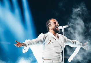 Eurovision 2024: Ο Slimane της Γαλλίας σταματά το τραγούδι για να στείλει ένα αντιπολεμικό μήνυμα