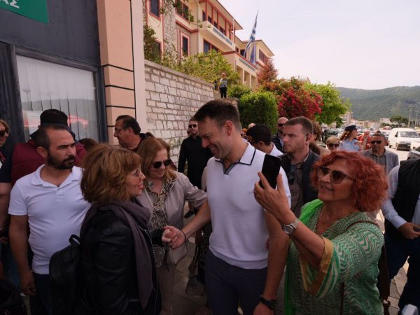 Στην Ηγουμενίτσα ο Κασσελάκης: Η Ελλάδα υστερεί στην ηθική πολιτική (vid)