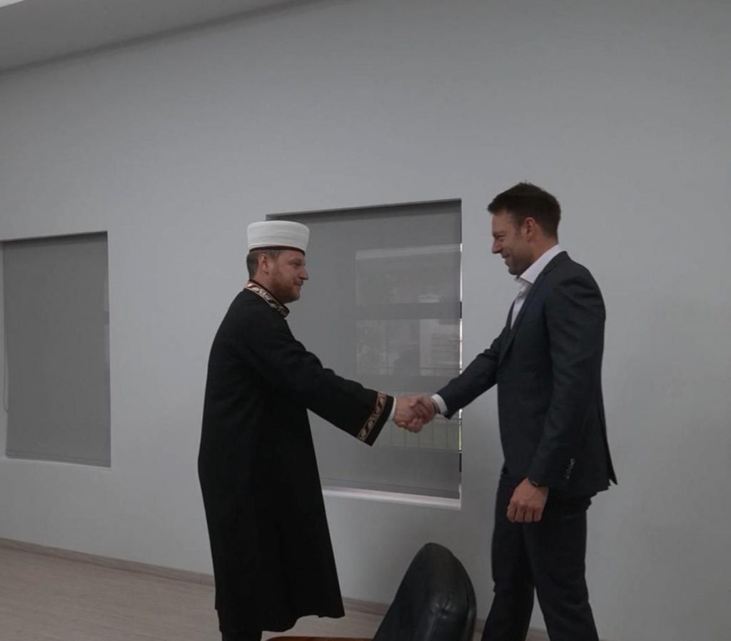 Κασσελάκης στη Μουφτεία Ξάνθης: Πρότυπο προς μίμηση η συνύπαρξη μουσουλμάνων και χριστιανών στη Θράκη