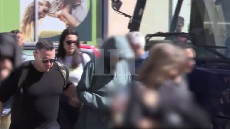 Χαλκίδα: Στον εισαγγελέα με χειροπέδες η διευθύντρια της Εφορίας – Πώς έκανε «εξυπηρετήσεις» με το αζημίωτο