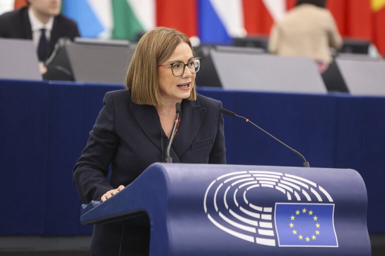 Μαρία Σπυράκη: «Χερσαία Σένγκεν» για Βουλγαρία και Ρουμανία εντός του 2024