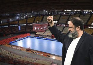 Ο Βαγγέλης Μαρινάκης θα είναι στο ΣΕΦ, για τον ιστορικό τελικό του Ολυμπιακού στο χάντμπολ