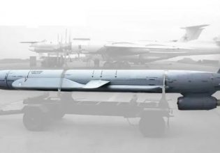 Βρετανικές μυστικές υπηρεσίες: Οι ρωσικές αεροδιαστημικές δυνάμεις εξοπλίζουν τους πυραύλους Kh-101 με δεύτερη κεφαλή
