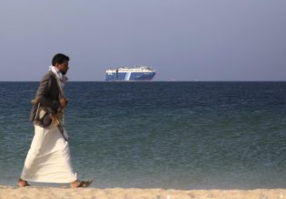 Χούθι: Απειλές για «χτυπήματα» σε όλα -ανεξαιρέτως- τα πλοία που θα προσεγγίζουν λιμάνια του Ισραήλ