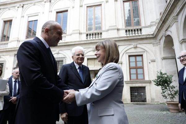 Βουλγαρία: Η Βόρεια Μακεδονία πρέπει να δείξει τη βούλησή της να είναι μέρος της Ενωμένης Ευρώπης