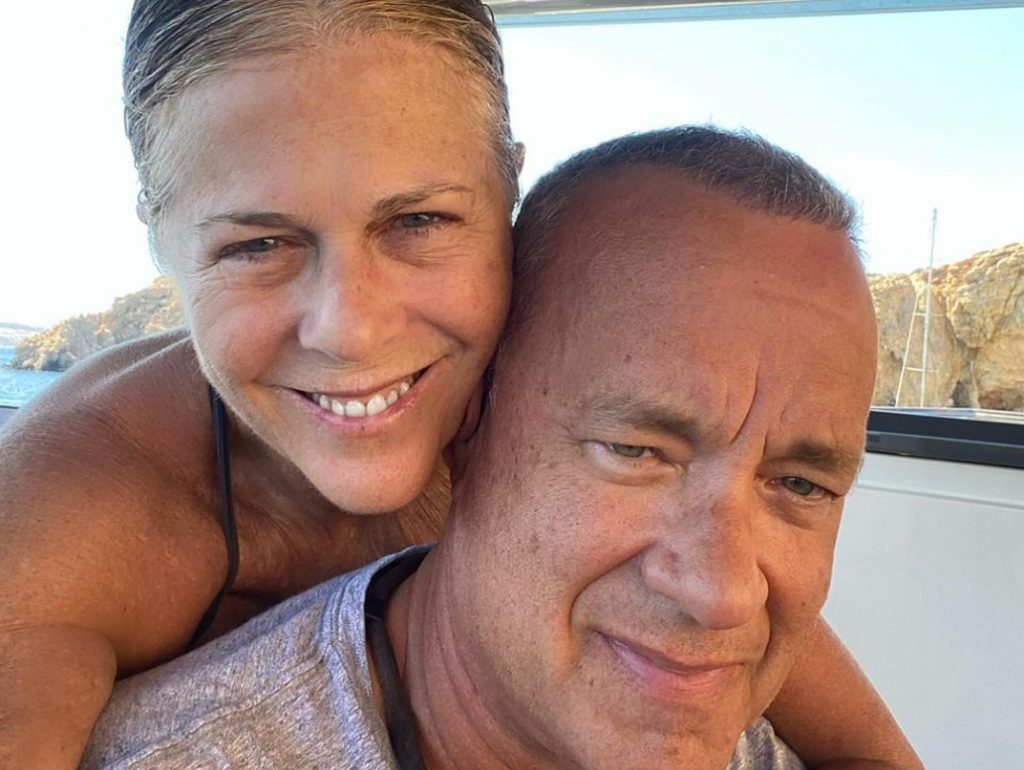 Η Rita Wilson και ο Tom Hanks γιορτάζουν 36 χρόνια γάμου: «Γέρασε μαζί μου, τα καλύτερα έρχονται»