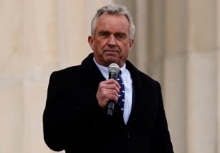 ΗΠΑ: Παράσιτο έφαγε μέρος του εγκεφάλου του υποψηφίου προέδρου Ρόμπερτ Κένεντι Τζούνιορ