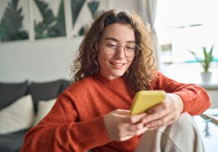 Ψυχική υγεία: Κι όμως, το διαδίκτυο ενισχύει την ευημερία