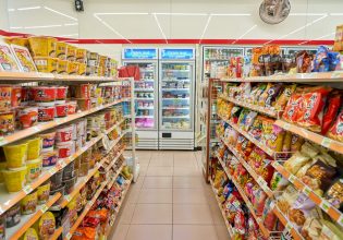 Shrinkflation: Προειδοποιητικές ετικέτες στα σούπερ μάρκετ