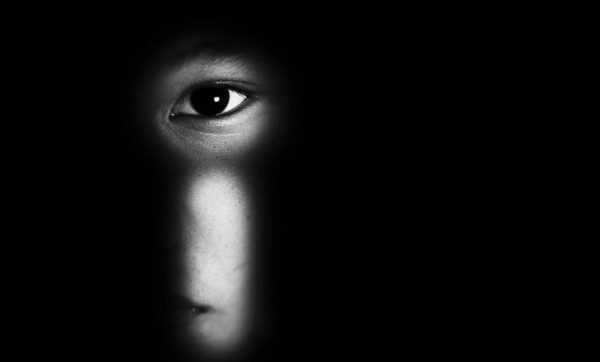 «Φοβόμουν μήπως μου ρίξει οξύ, επειδή δεν ανταποκρινόμουν»