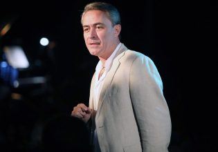 Θανάσης Κουρλαμπάς: «Είμαι περήφανος που ο γιος μου κάνει μπαλέτο»