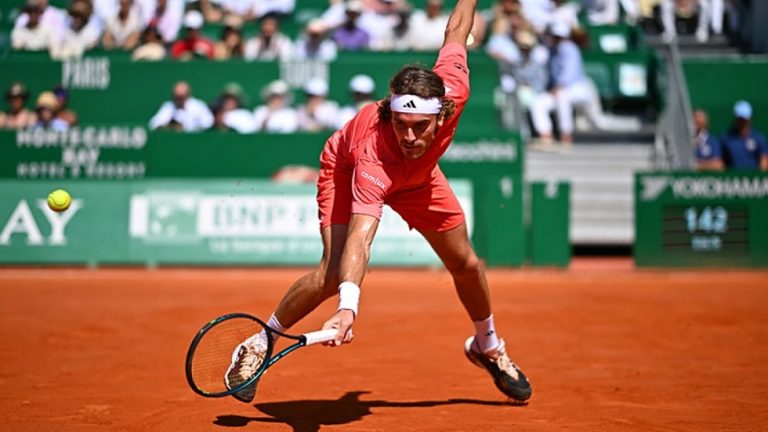 Τσιτσιπάς – Νόρι 2-0: Περίπατος και πρόκριση στους «16» της Ρώμης