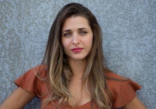 Γέννησε η ηθοποιός Βασιλική Τρουφάκου – Οι φωτογραφίες από το μαιευτήριο