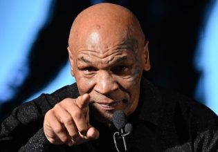 Ο 57χρονος (!) Τάισον δεν αποκλείει το ενδεχόμενο να ξαναπαίξει μετά τον αγώνα με τον Πολ