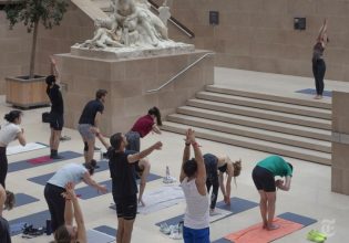 Μαθήματα χορού και γυμναστικής, νωρίς το πρωί, στο Λούβρο