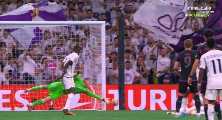 Απείλησε με Κέιν η Μπάγερν – Εντυπωσιακή απόκρουση του Νόιερ σε σουτ του Βινίσιους (vids)